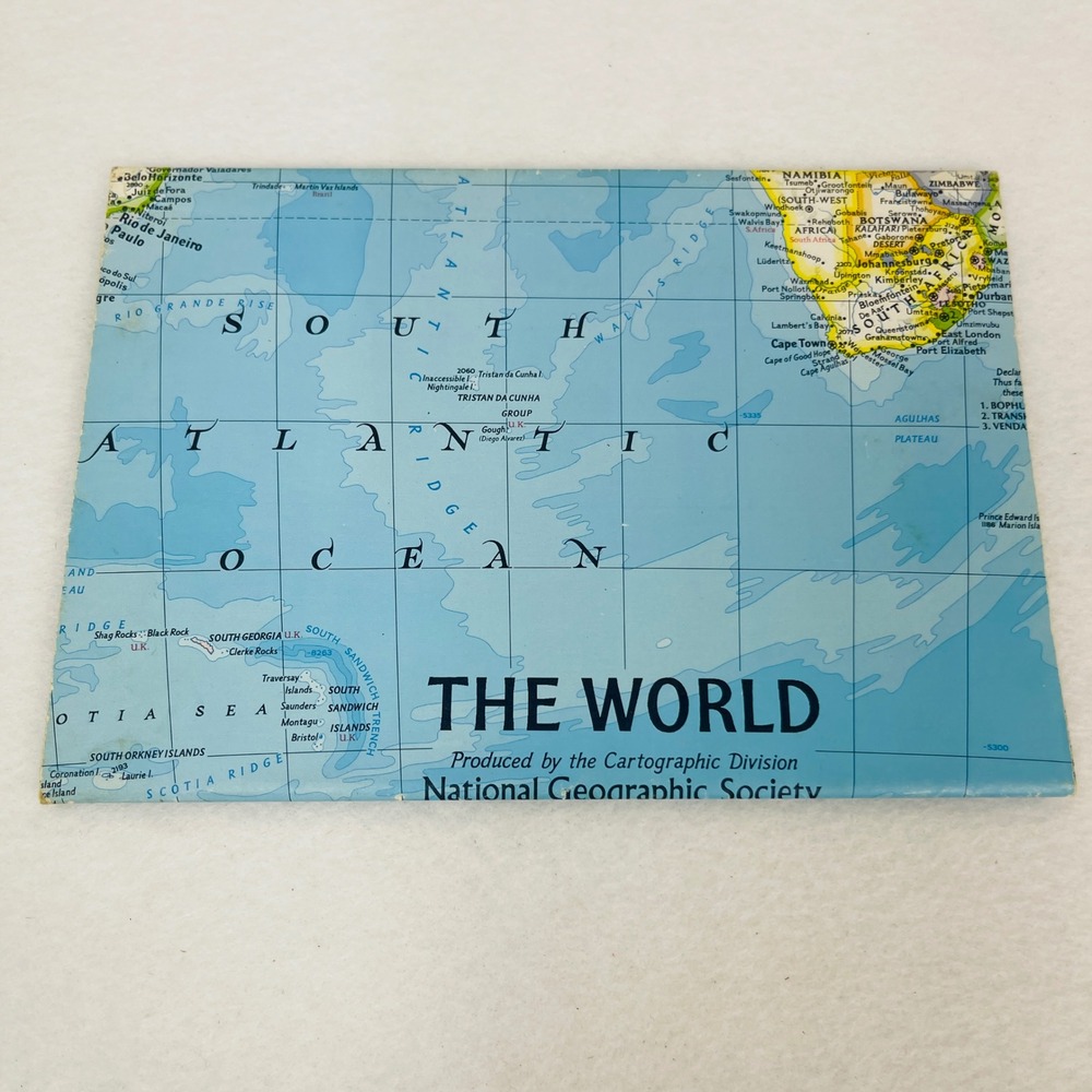 Vintage 1975 National Geographic‎ The Political World Map Fold Out Wall Decor